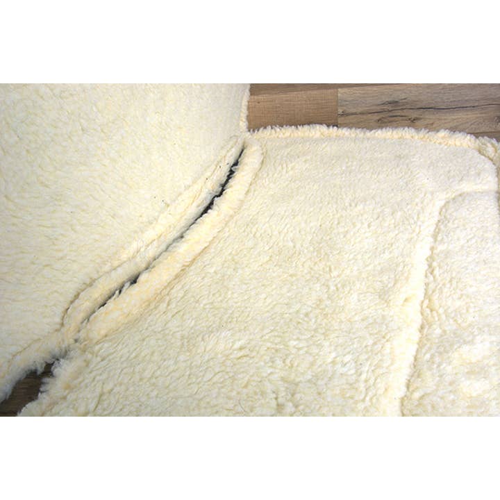 HILASON - Wholesale Horseback Riding Gear - HILASON Western Wool Felt Horse Saddle Pad W/ Distressed Wear Leather Fur Padded Made in USA | for Horses7