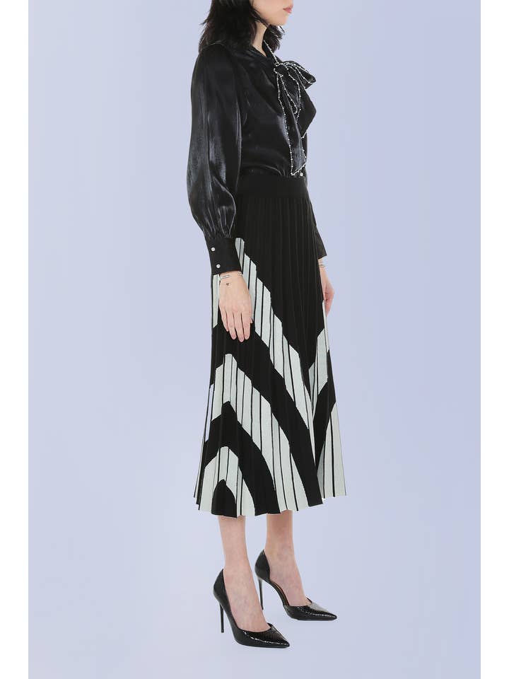 Black Glossy Bow Tie Blouse With Pearl trim
KC2454-L for wholesale on Faire