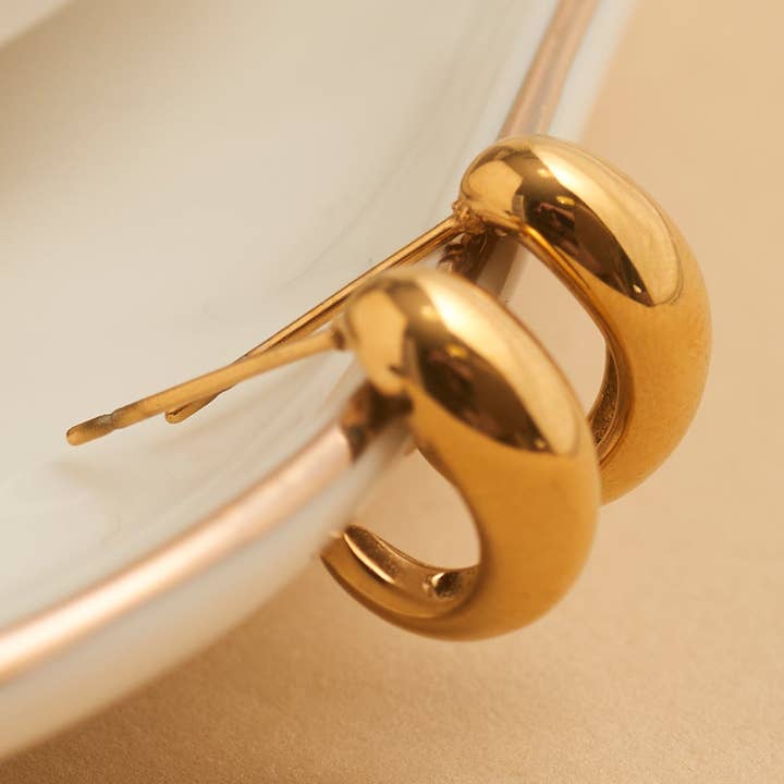 Elsie & Zoey - Wholesale Hoop Earrings - Waterproof Earrings Narelle Half Loop Hoop in Gold & Steel0