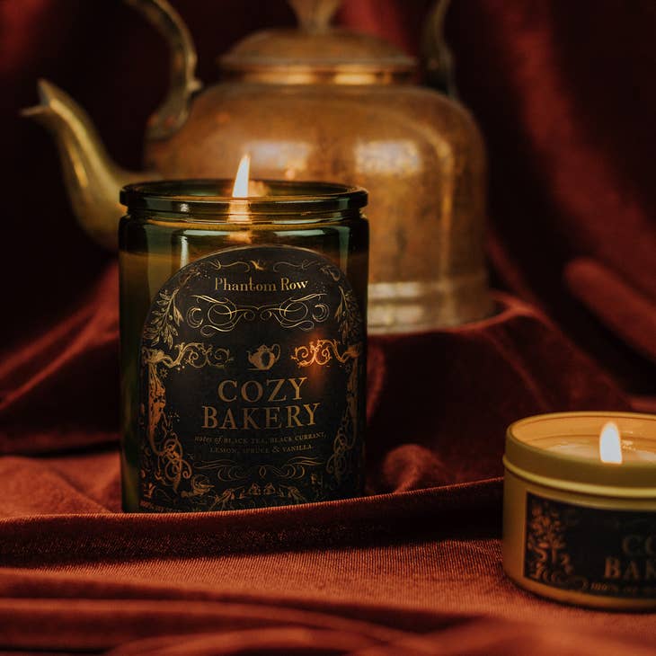 Southern Gothic  100% Soy candle with a vintage & gothic