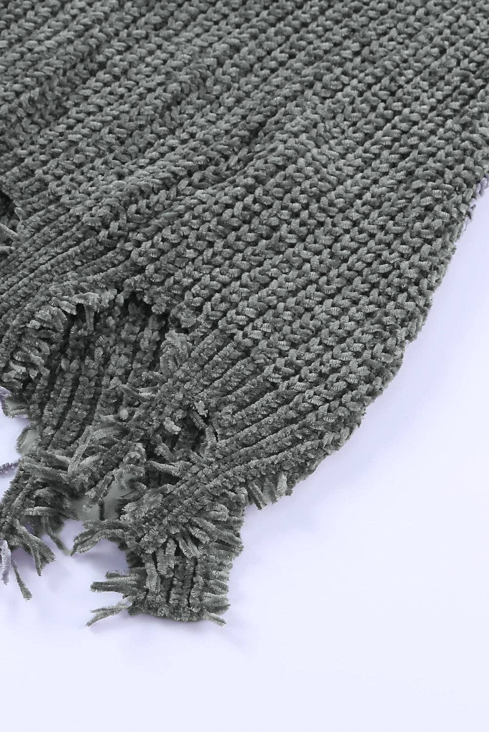 Threaded Pear - Wholesale Knit Sweater - Women's - Alina Ripped Raw Hem Chunky Pullover Sweater3