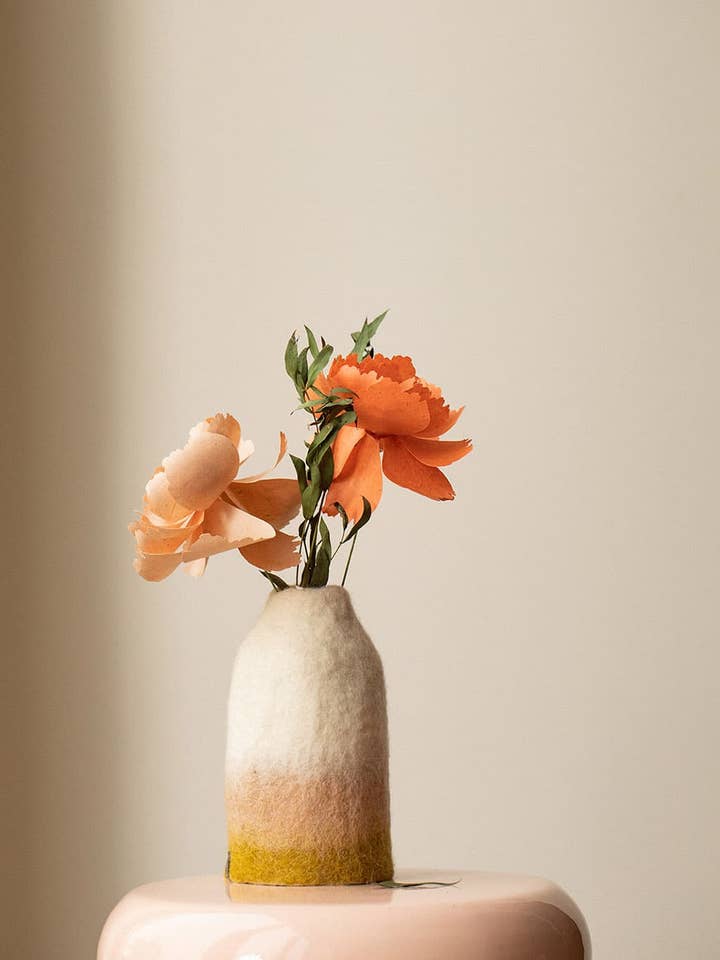 Klockformad vaslock i filt för wholesale av MUSKHANE