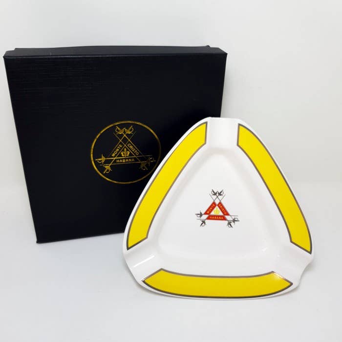 Ceramic Ashtray 3ct Montecristo Logo for wholesale by NICOTEAM EE