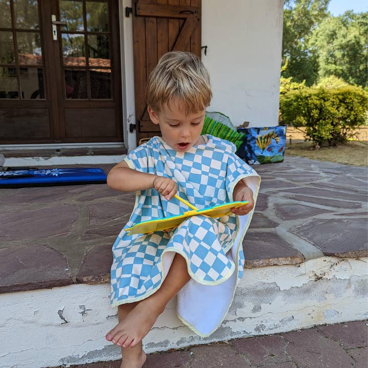 IZIMINI – Großhandel Poncho-Handtuch – Kinder & Baby – Harper Strandponcho1