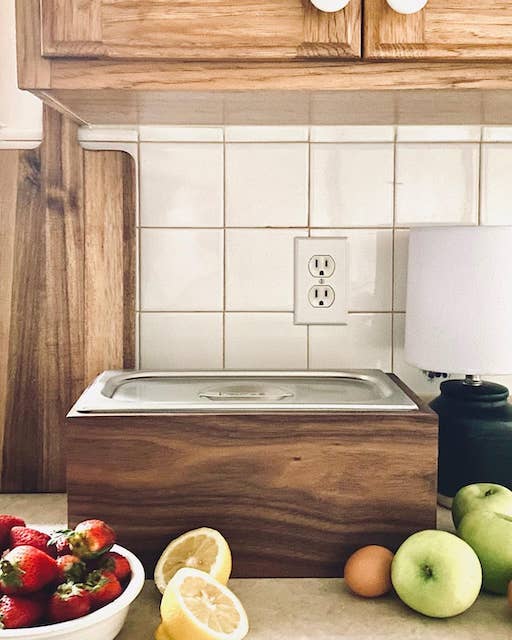 Alabama Sawyer - Wholesale Kitchen Storage/Organizer - Noaway Countertop Compost Bin in Solid Walnut or Magnolia5