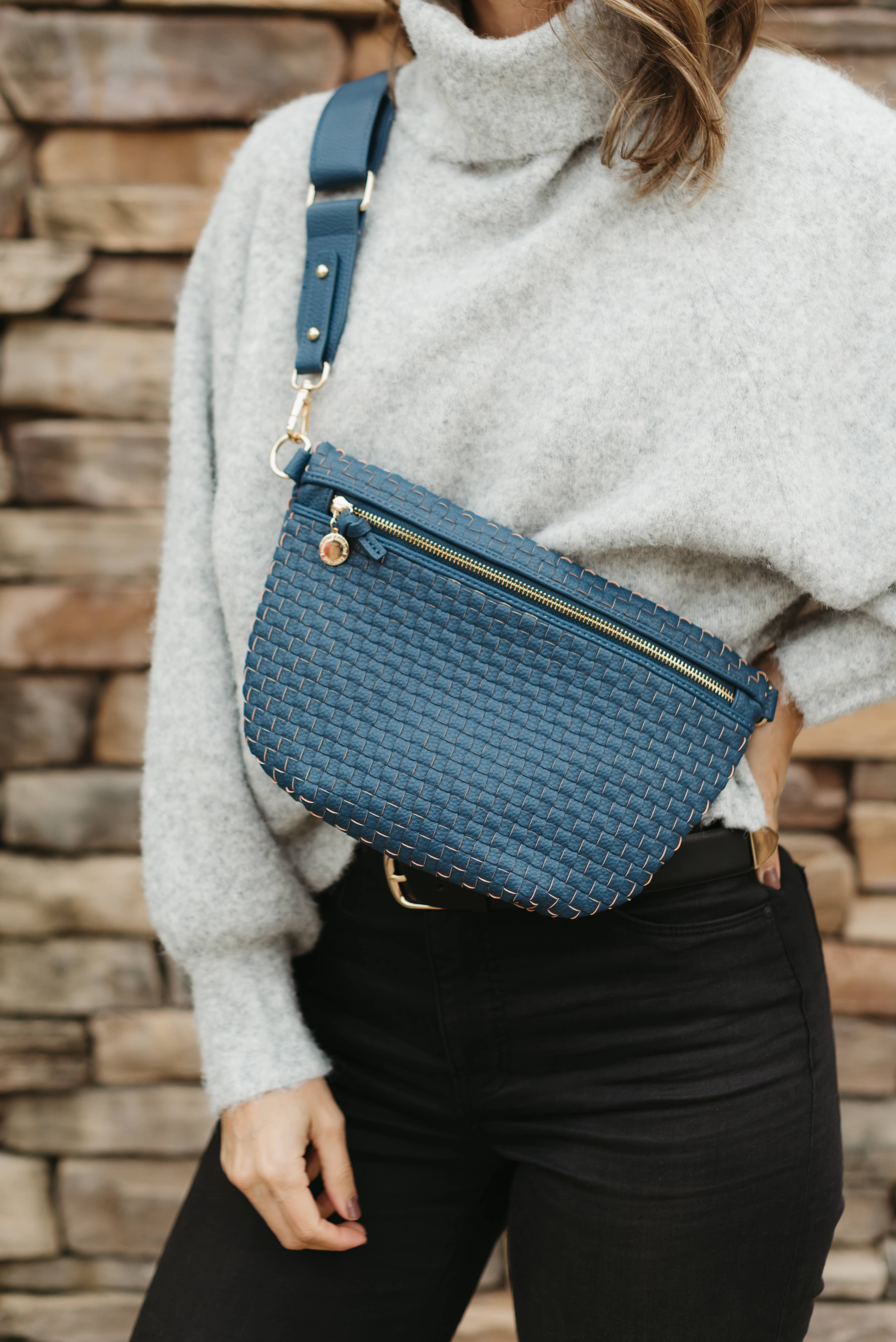 Lumi + Sol - Wholesale Crossbody Bag - Women's - Lumi Woven Crossbody Bag3