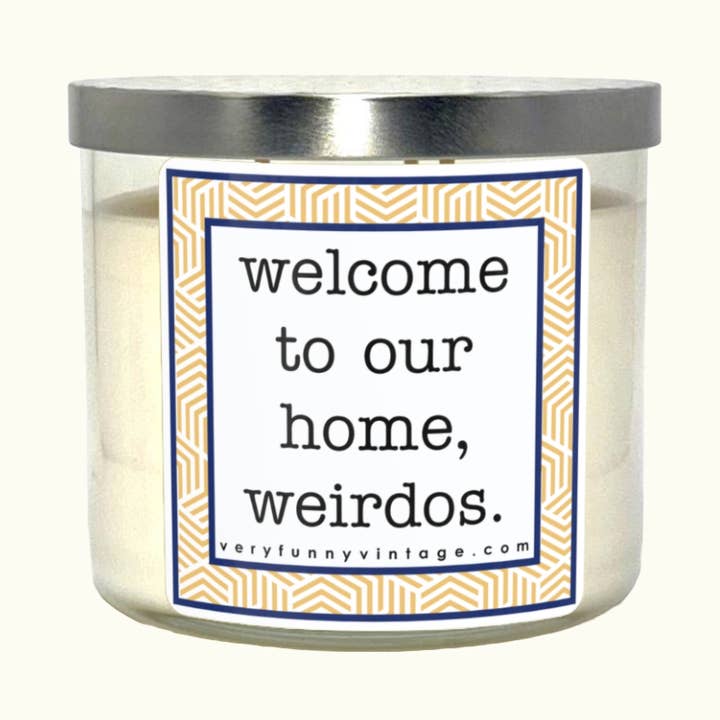 Bienvenue, les bizarres pour la vente par Very Funny Vintage by Weird & Wrong