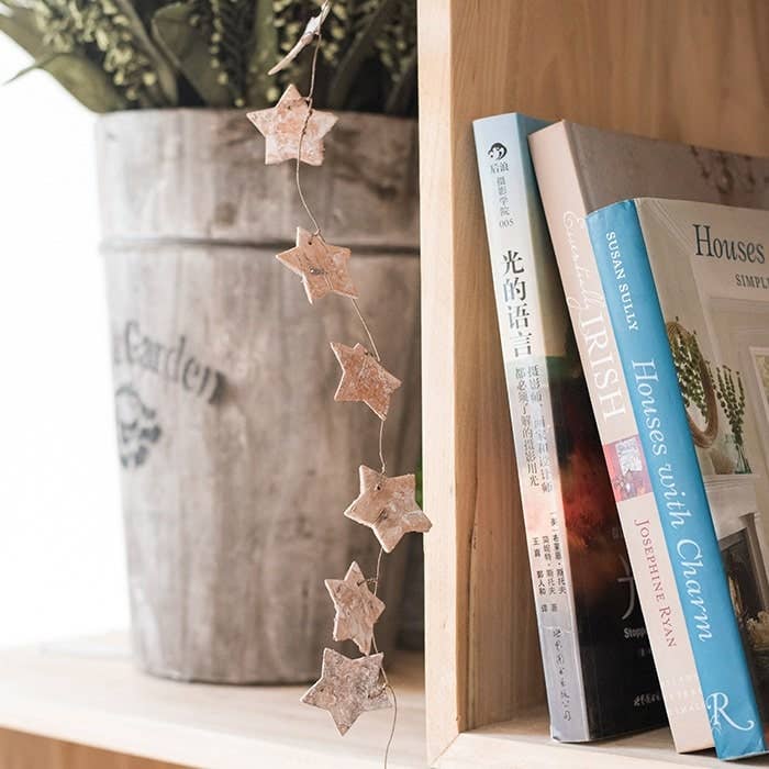 Rustic Reach - Wholesale Bunting/Garland - Christmas Decorative String in Various Shapes3