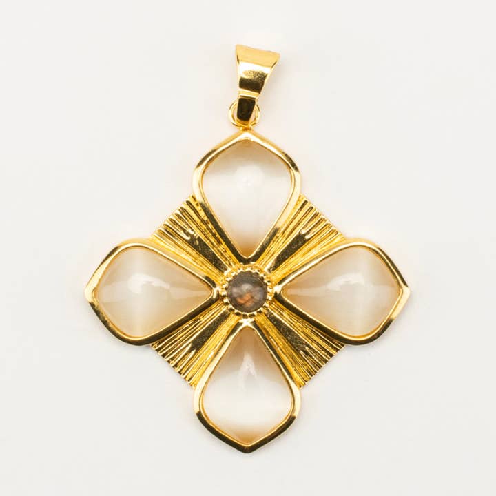 Sydney Hängsmycke - Vit Quartz + Labradorit för wholesale av Addison Weeks