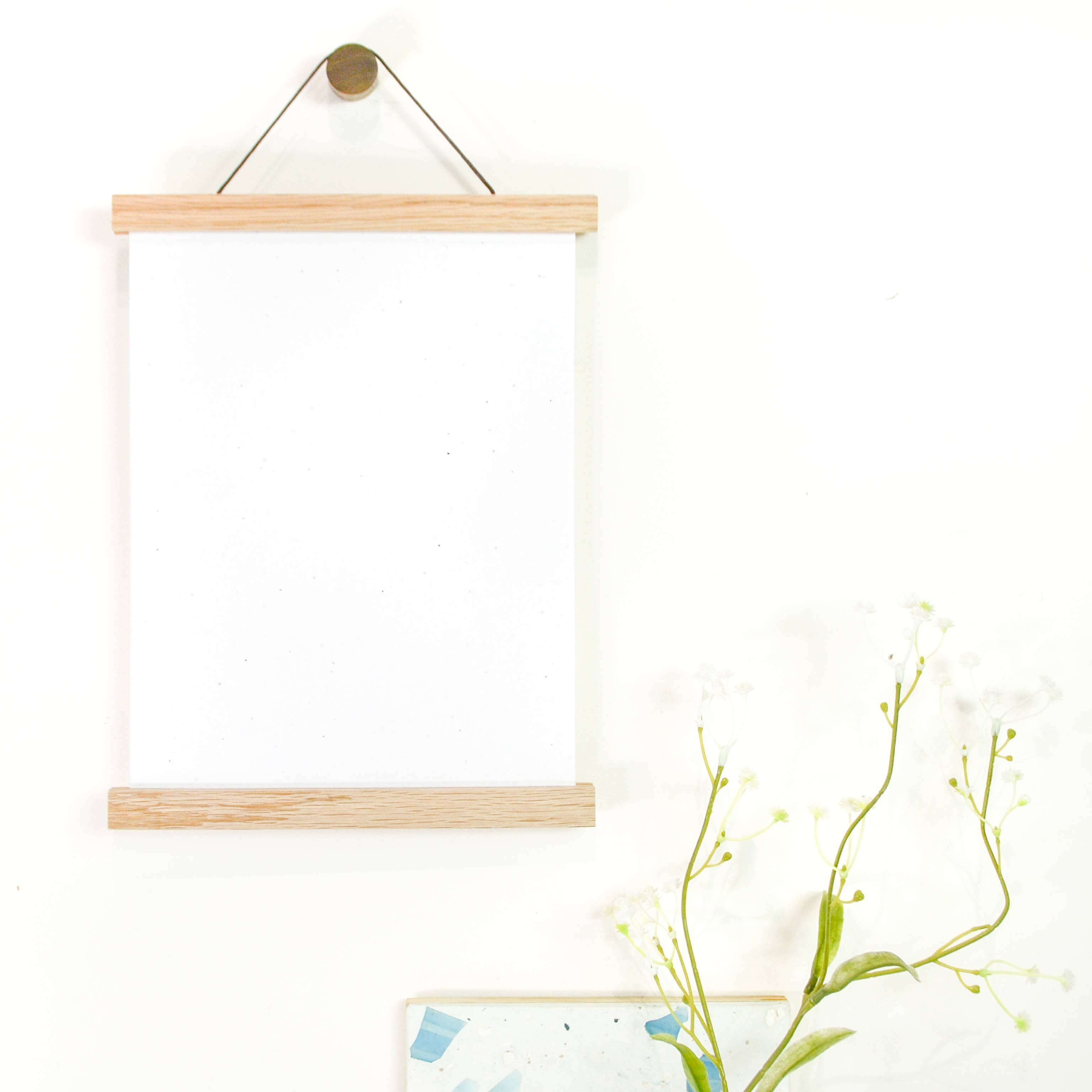 Lelloliving - Venta al por mayor Ilustración - Colgador de pared para láminas o tapices de madera maciza de roble1