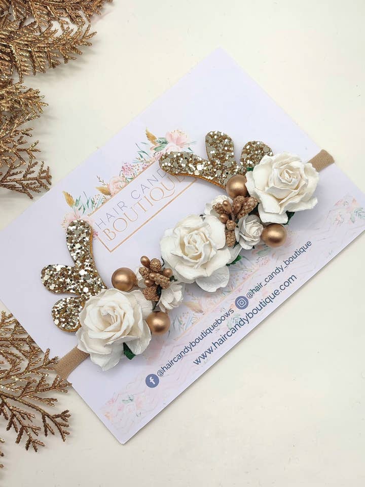 Luxe witte rendier bloemenkrans voor wholesale door Hair Candy Boutique