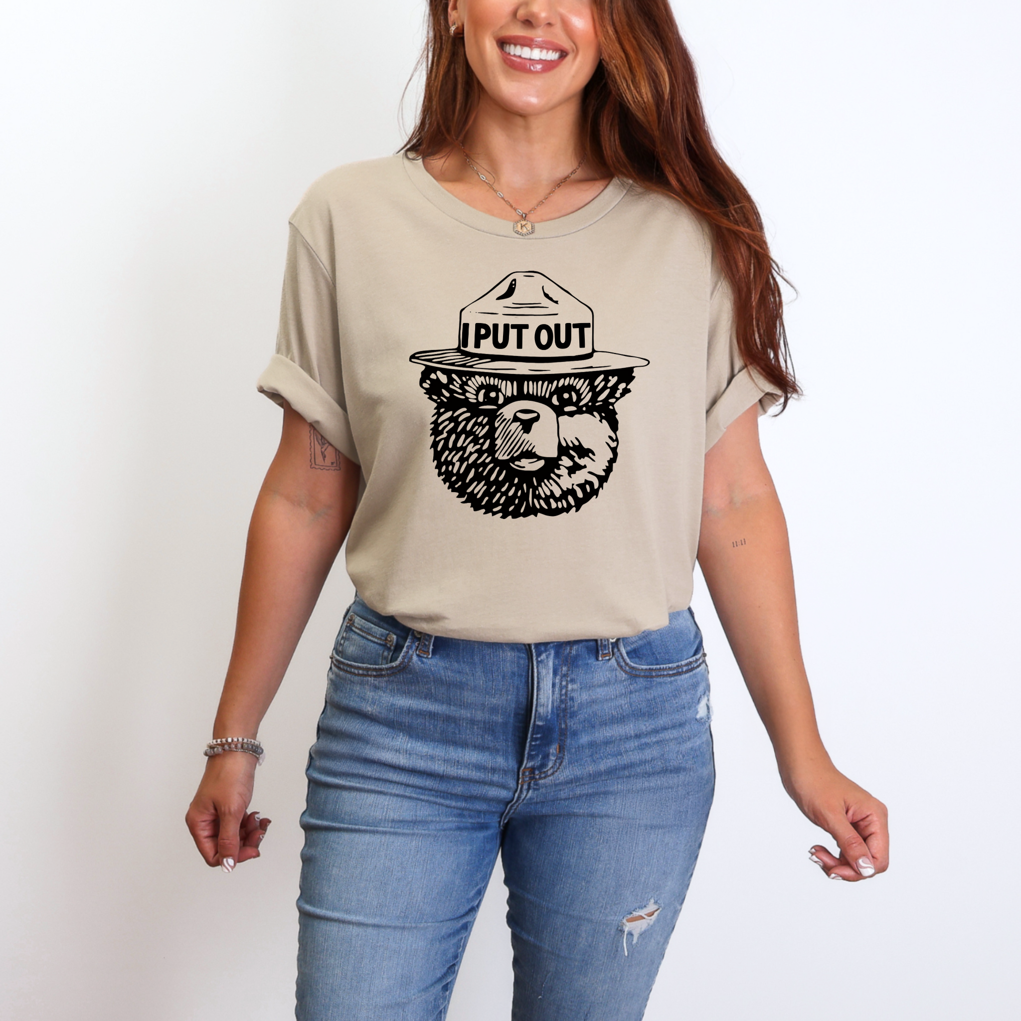 208 Tees - Vente T-shirt sérigraphié – unisexe - T-shirt graphique de camping hilarant "Je m'éteins" | Manches longues 2062