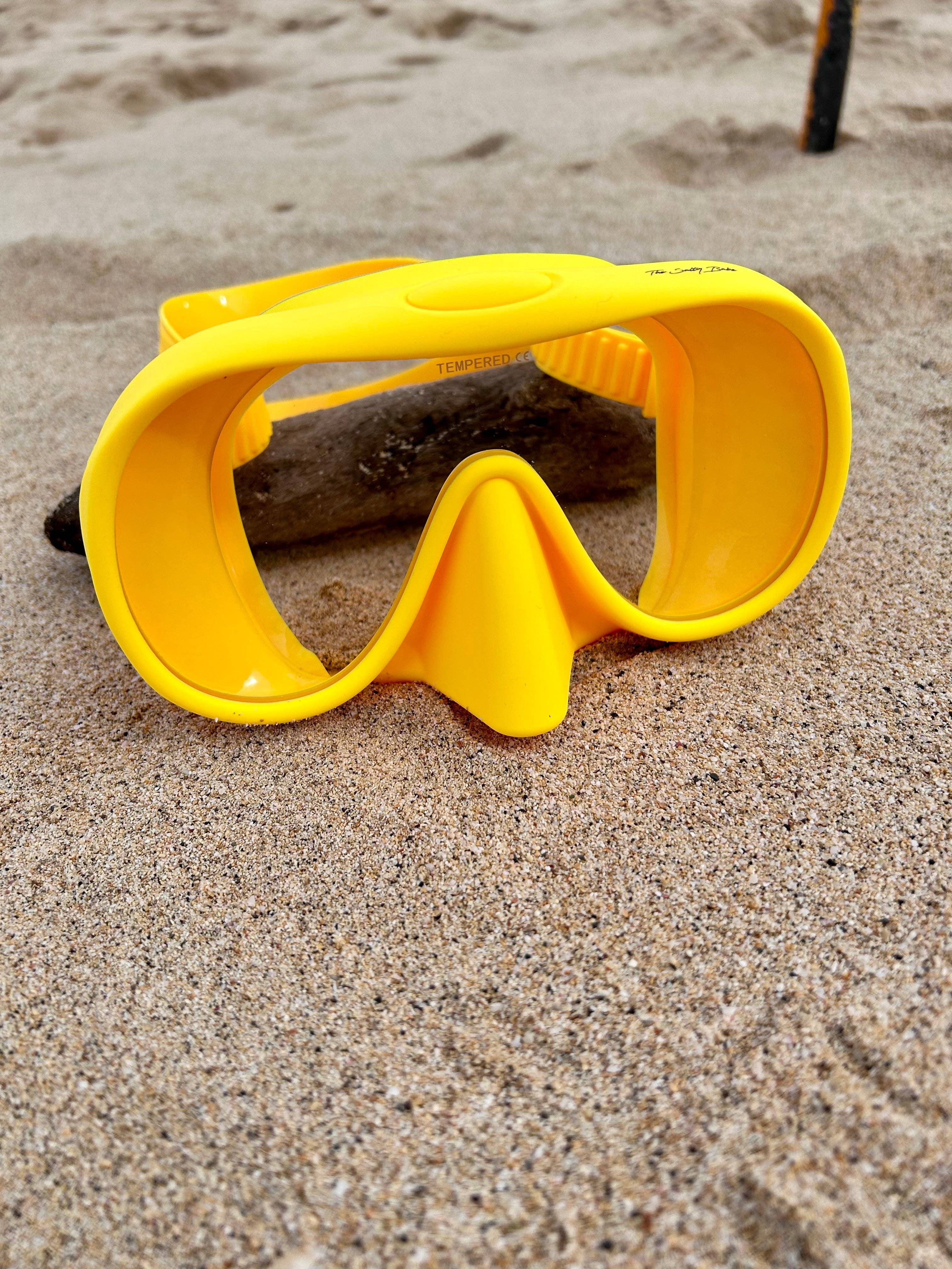 The Salty Babe - Wholesale Swim Goggles - Unisex - Looking Glass Dive Mask11