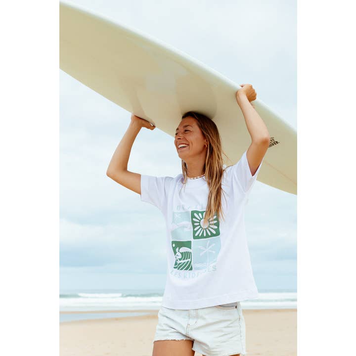 Surf Life White Oversized T-Shirt for wholesale by Les Rideuses