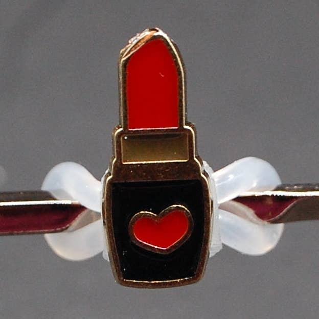 Lipstick Charm for wholesale by Www.eyeglasssesdecorations.com