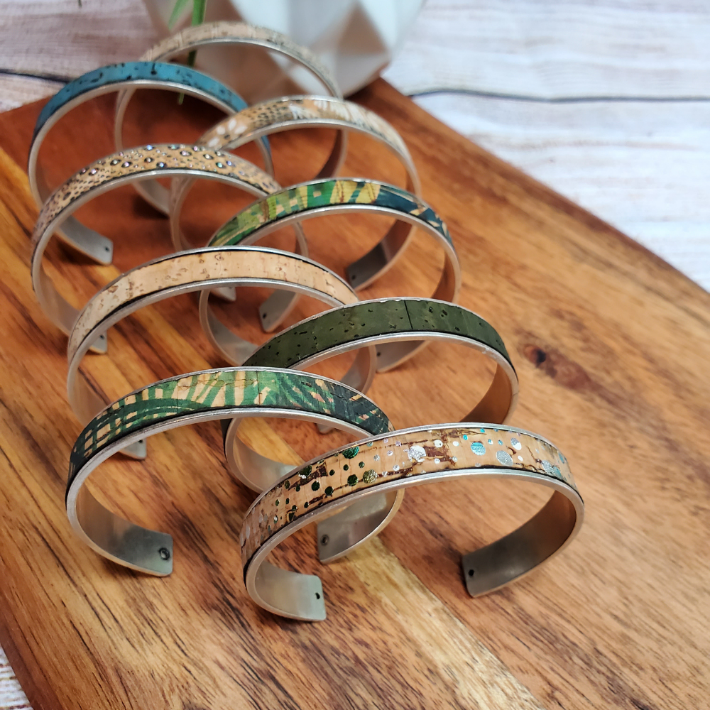 Gem Lounge Jewelry – Großhandel Manschettenarmband – Kork Silber Skinny Cuff Armband14