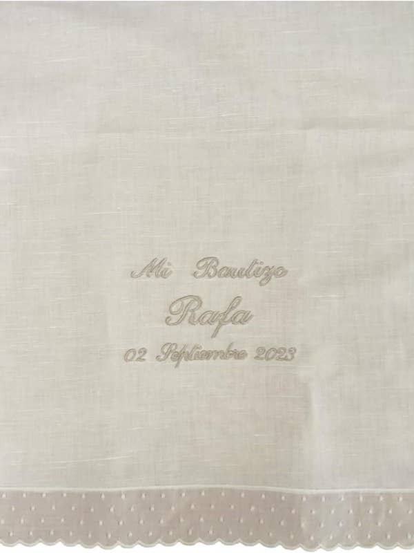 Personliggjort dåbsklud - Linned for engroshandel hos Borda y Más Complementos Infantiles, S.L.