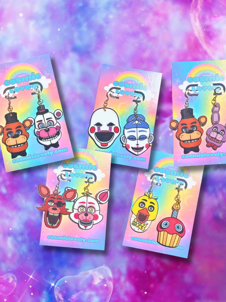 Boucles d'oreilles F N A F et plus pour la vente par Cosmic lovely