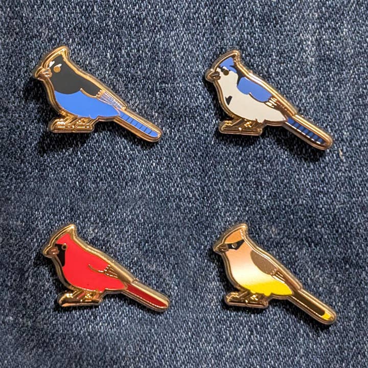 Mini Pins de Aves Cristadas - Ampelis-americano, Gaio-azul e Mais por atacado de Brylliant Design LLC