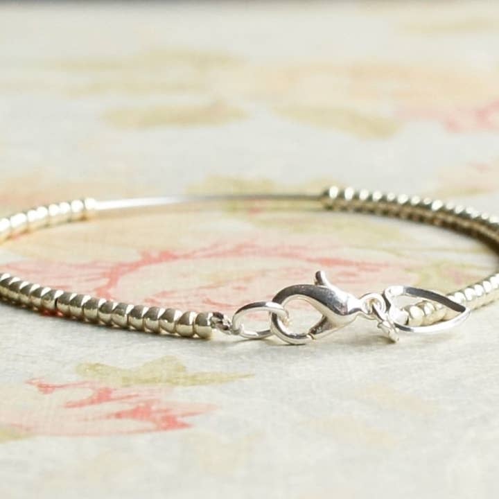 Sentimento - Wholesale Beaded Bracelet - Silver Seed Beads And Sterling Silver Bar Bracelet1