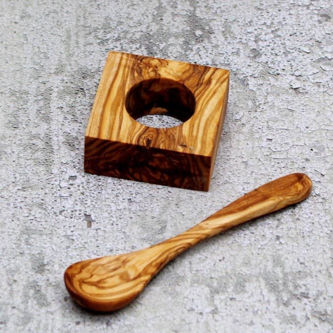 DAGDEG - Wholesale Egg Cup/Holder - Egg cup including spoon made of olive wood0