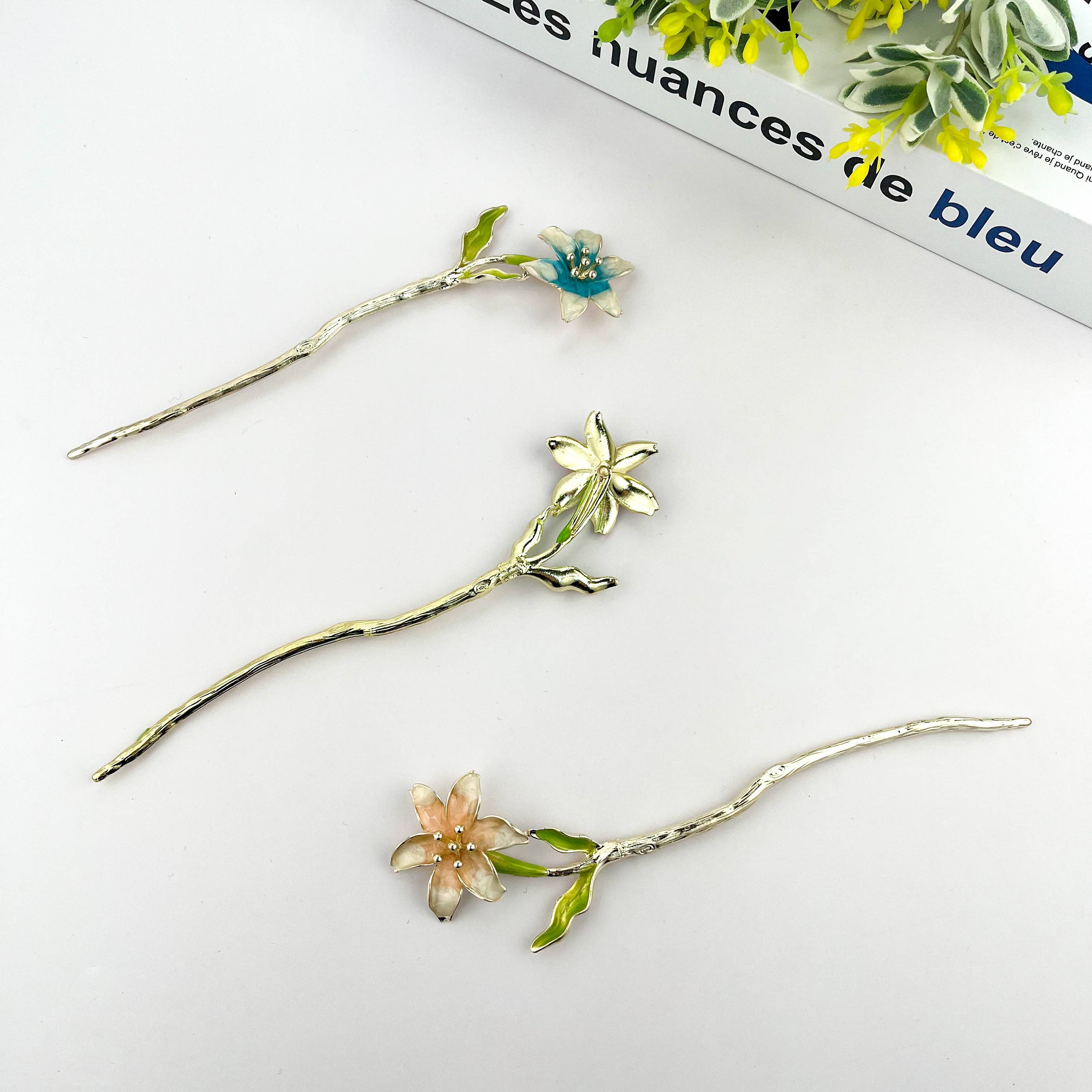 TheDivaSoap - Wholesale Hair Pin - Lily Hairpin, Flower Hair Accessories3