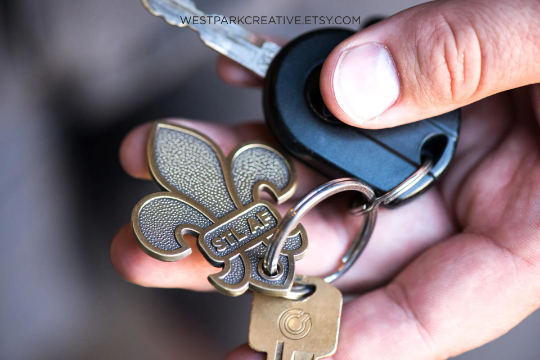 Public Art Co. – wholesale Keychain – Unisex – STL AF Fleur De Lis Key Chain Bottle Opener1