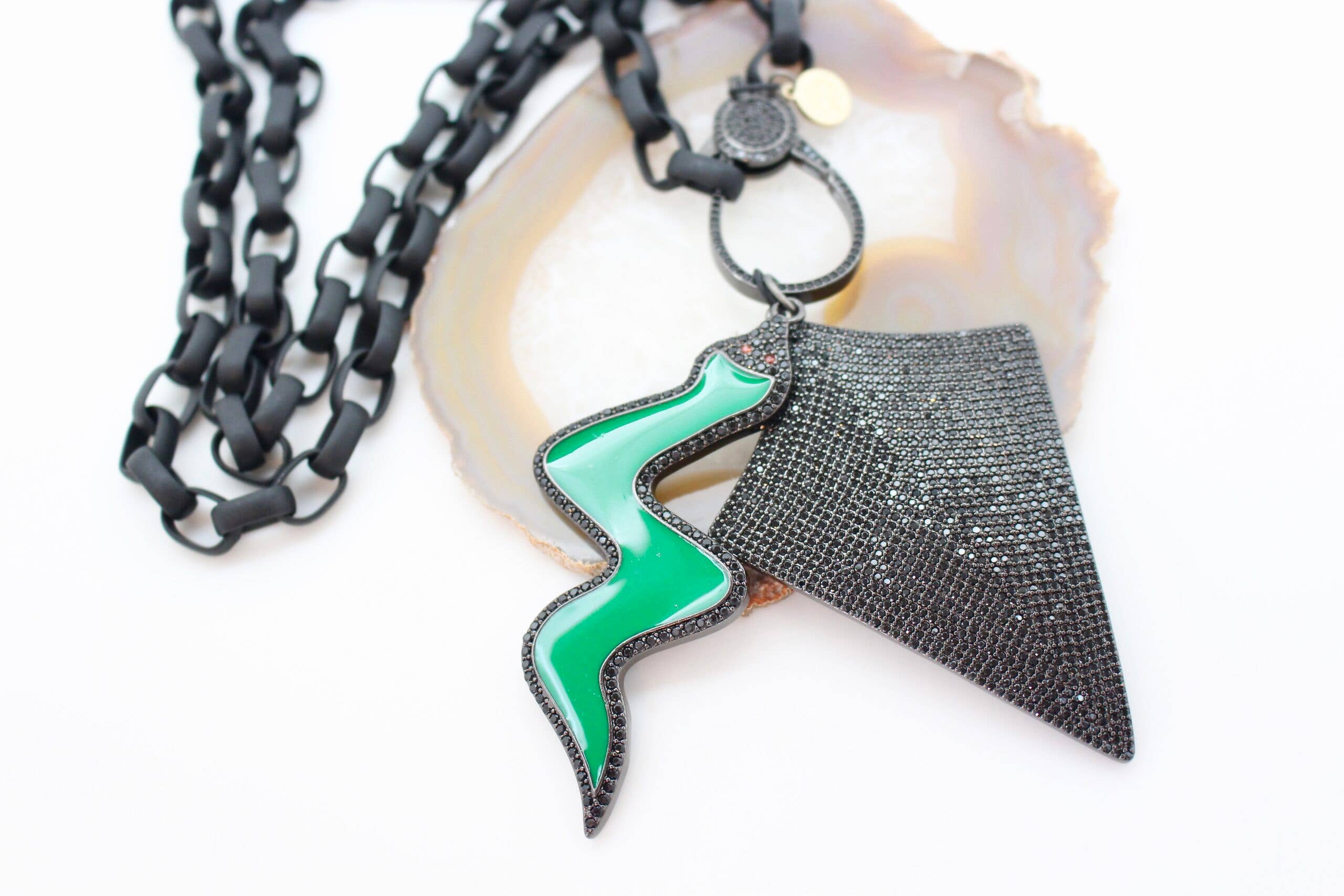 Karli Buxton – Engroshandel Vedhæng/charm – Shield2