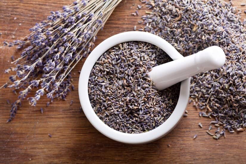 HECOSFAIR – Engroshandel Tørret krydderi – Økologiske tørrede fine lavendelblomster fra Provence0