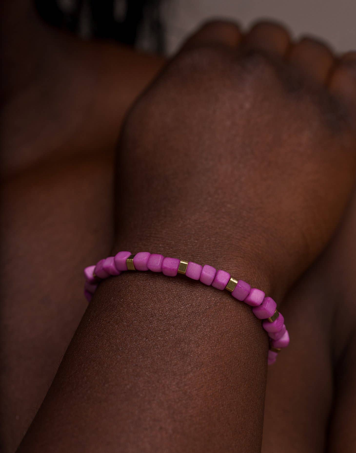 Pretty Pink Eco-Jewellery – wholesale Beaded bracelet – Friendship Tagua Bracelet2