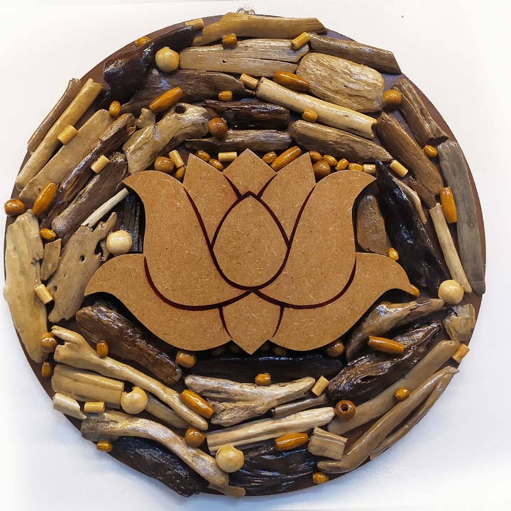 Drijfhout Ronde Lotus voor wholesale door Om Gallery