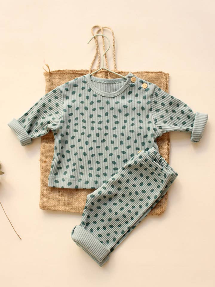 Honey and Hive - Wholesale Top & Pant Set - Baby - Azure Dreams 2 Piece Set0