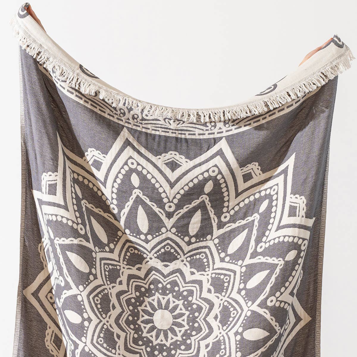 Black 100% Cotton Throw Blanket Home Decor Farmhouse Cover 51x67" for wholesale on Faire1