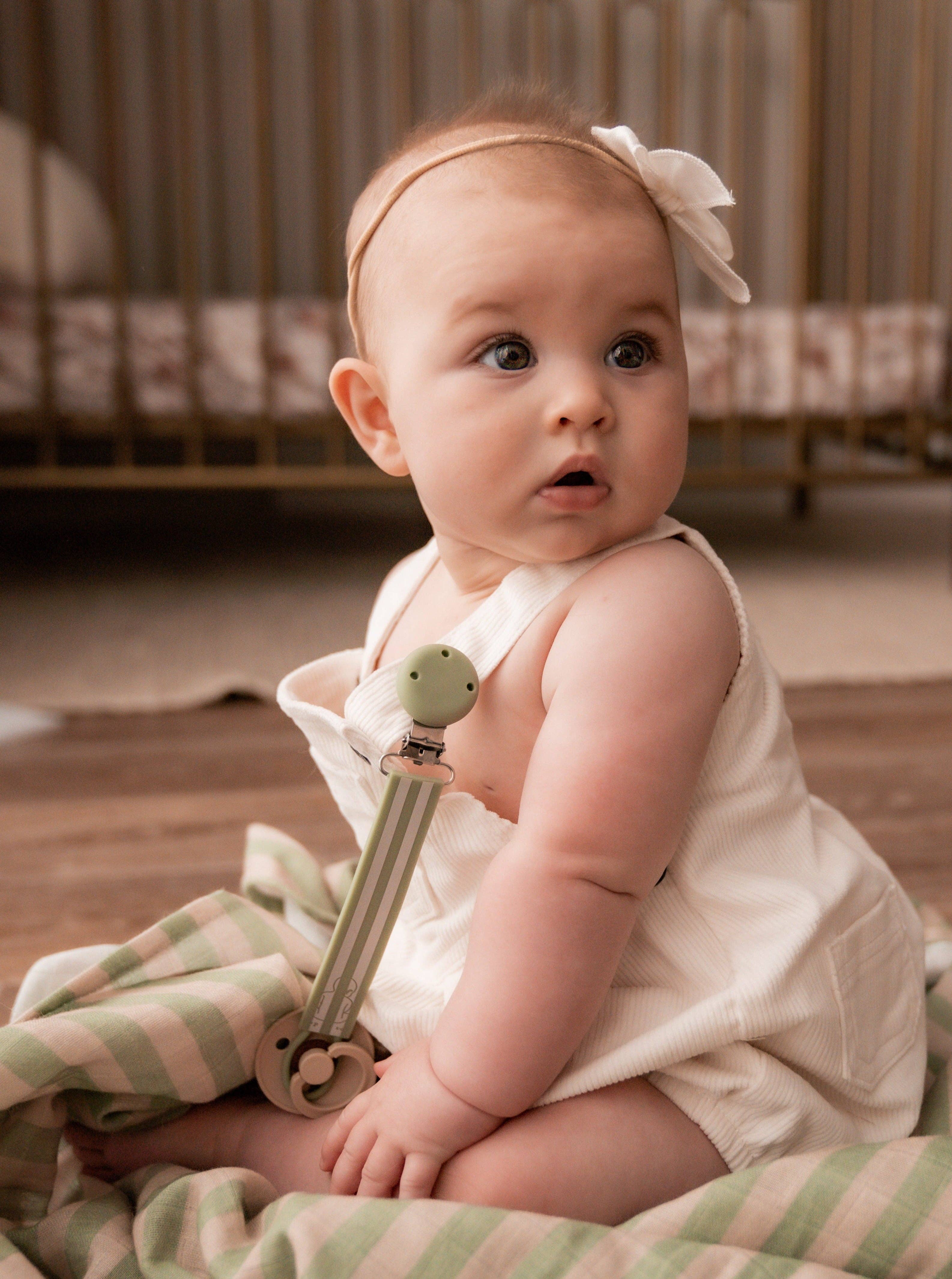 Pop Ya Tot - Wholesale Pacifier clip – Baby - Carnival Dummy Clip - Sage1