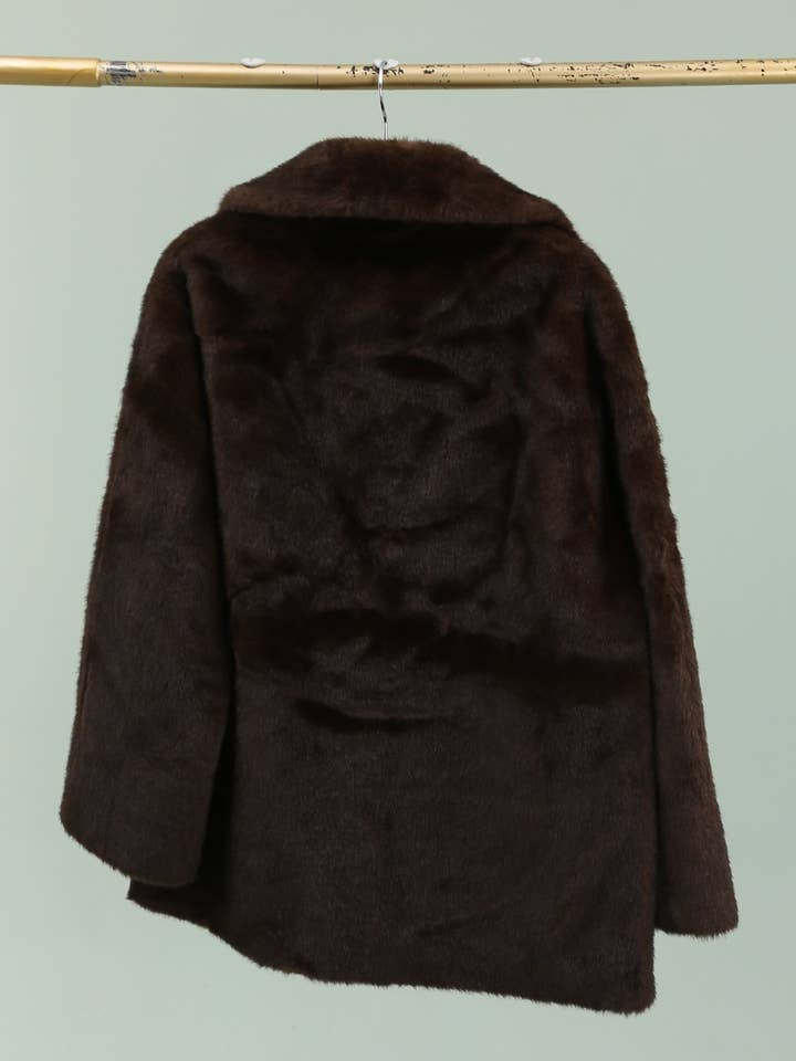 DIX-ONZE - Wholesale Fur/Faux Fur Coat - Women's - Soft Effect Fur Jacket – Chic & Versatility2