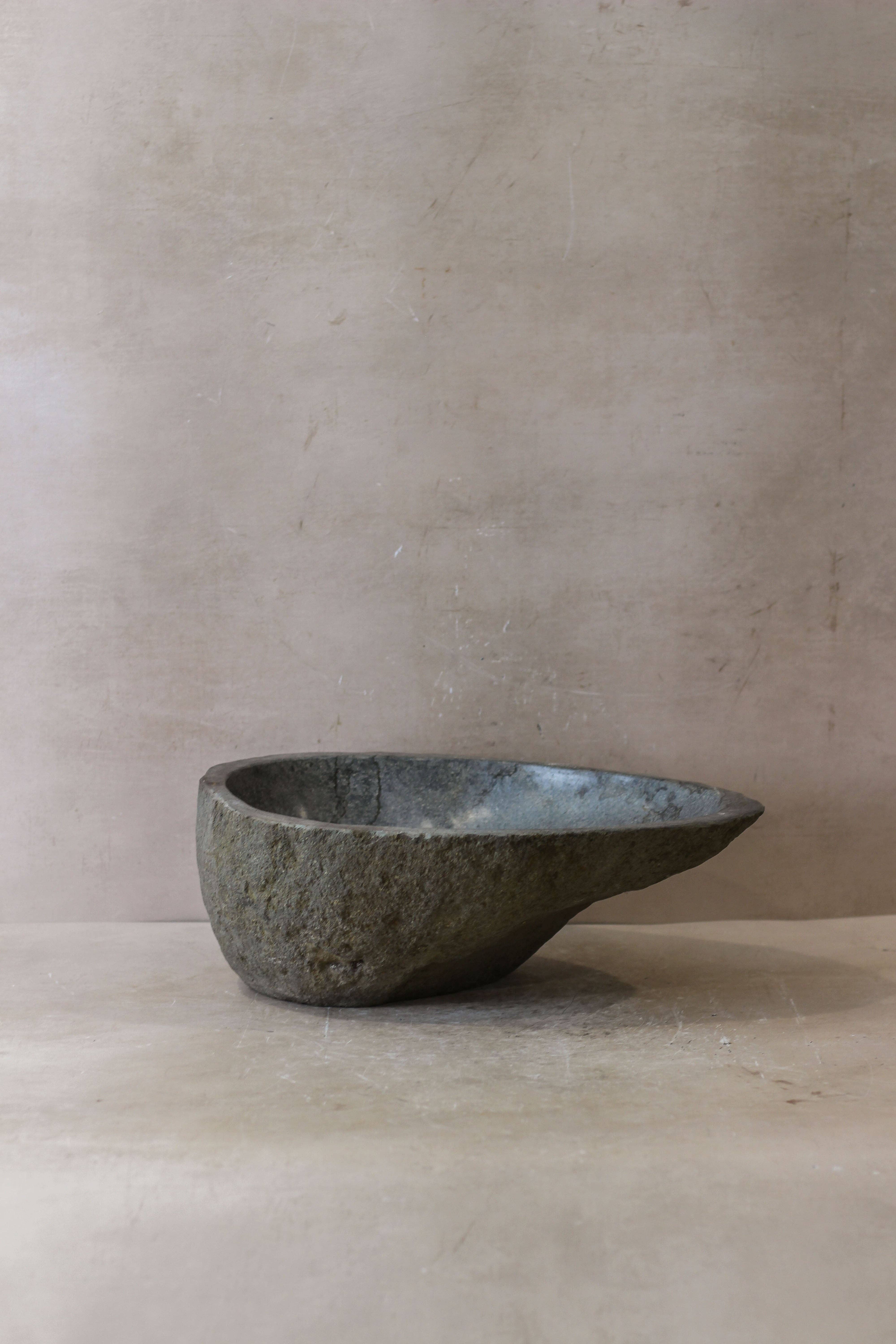 Botanical Boys - Vente Ensemble d'accessoires pour salle de bain - Lavabo en pierre de rivière - n° 1