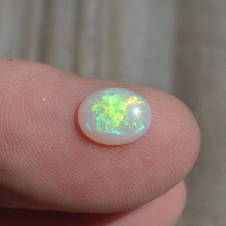 Australske Crystal Opal, Naturlig Løs Opal Cabochon for engroshandel hos OlliesOpals