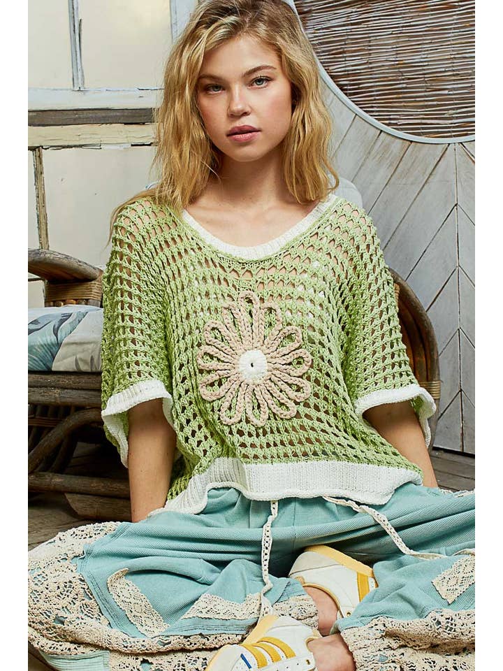 Pol Clothing - Wholesale Knit Top - Women's - Round neck sleeveless floral thin sweater top SALE