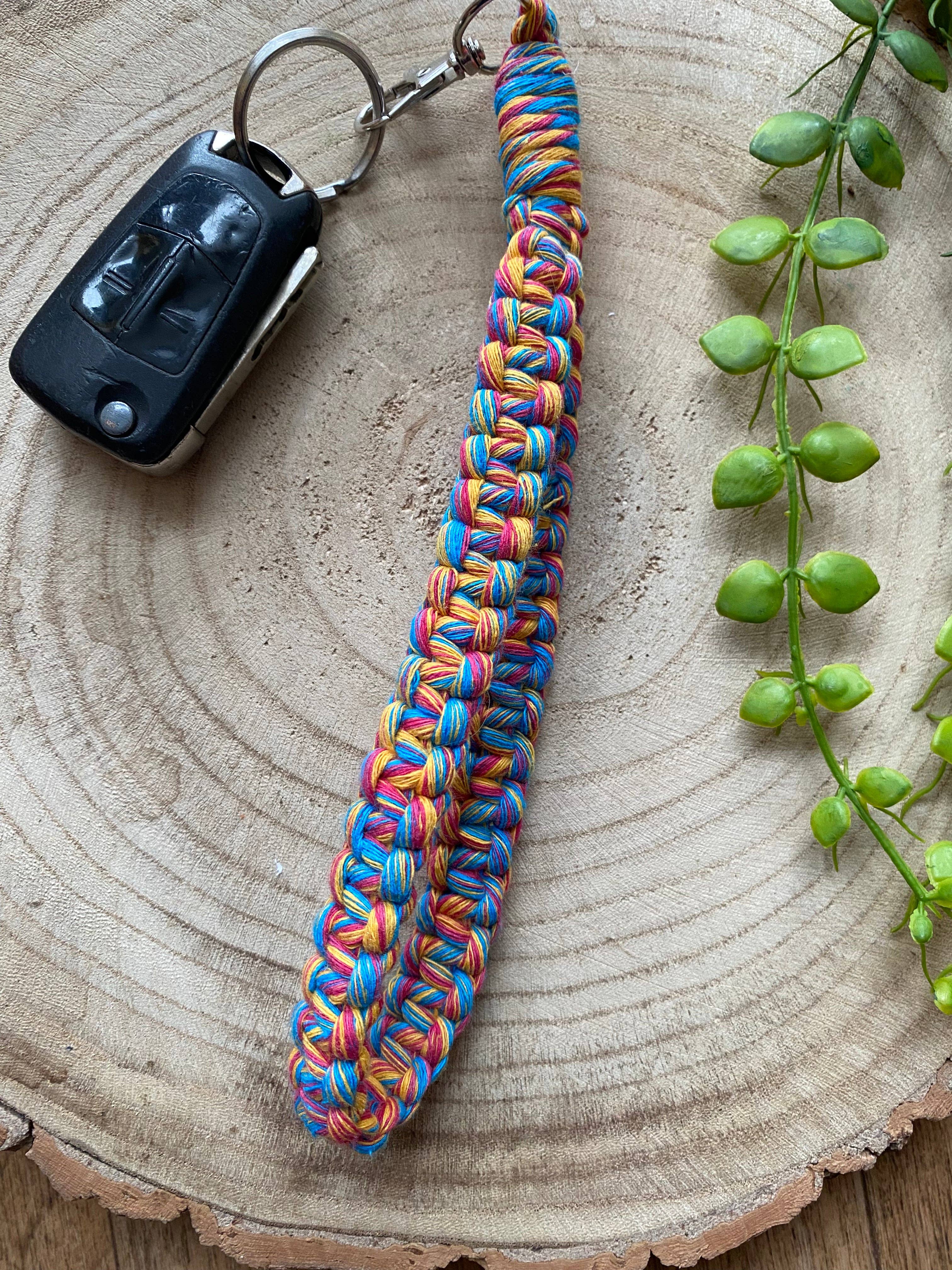 Macra-Made With Love – wholesale Keychain – Women's – Wristlet Keychain5