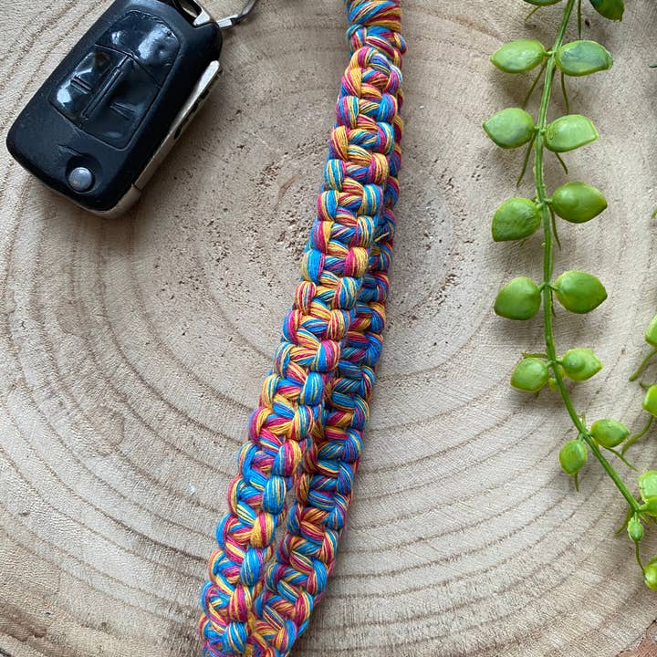 Macra-Made With Love – wholesale Keychain – Women's – Wristlet Keychain5