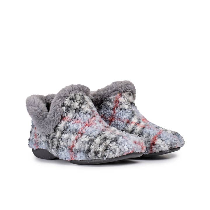 Marpen Slippers - Wholesale Slippers - Women's - Glasgow Wool Grey Bootie1