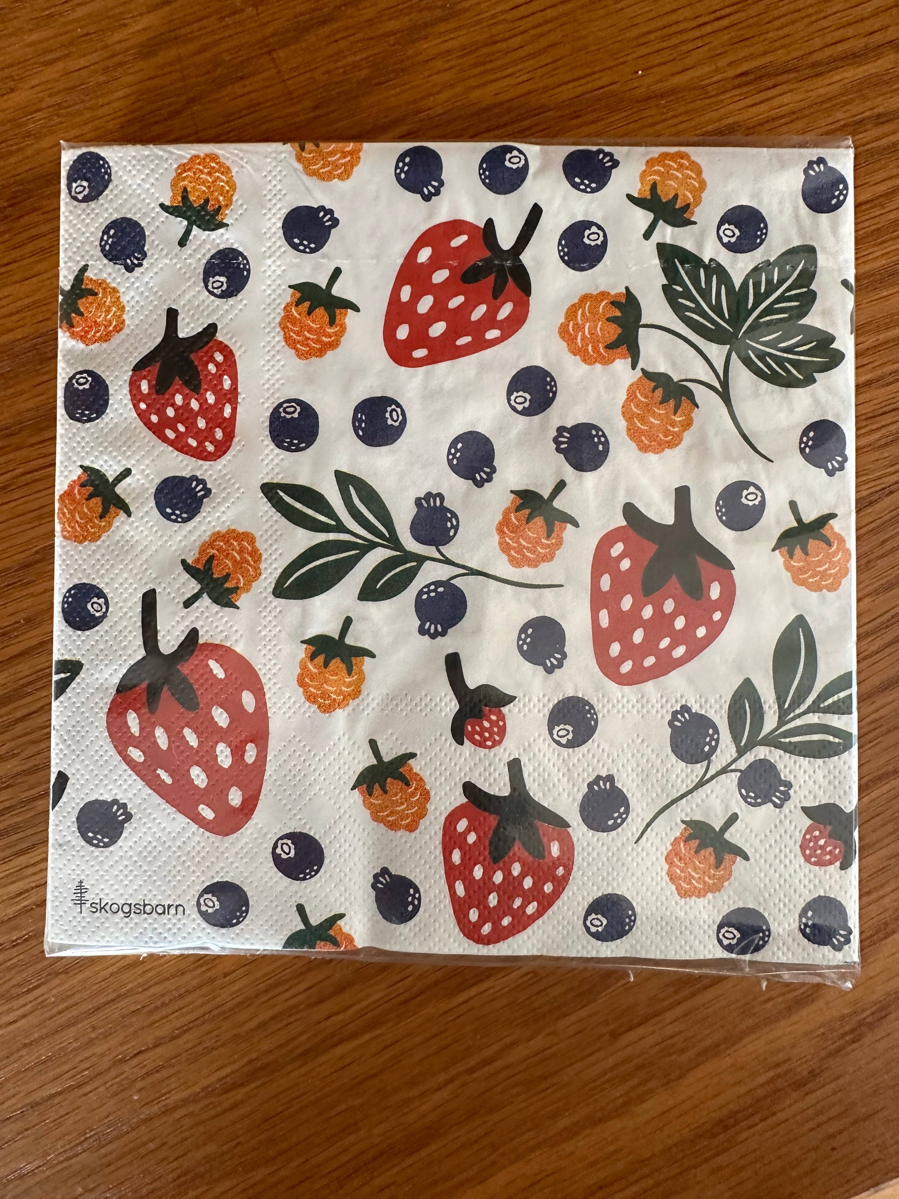 Skogsbarn - Wholesale Disposable Napkin - Wild Berries Paper Napkins- packs of 202