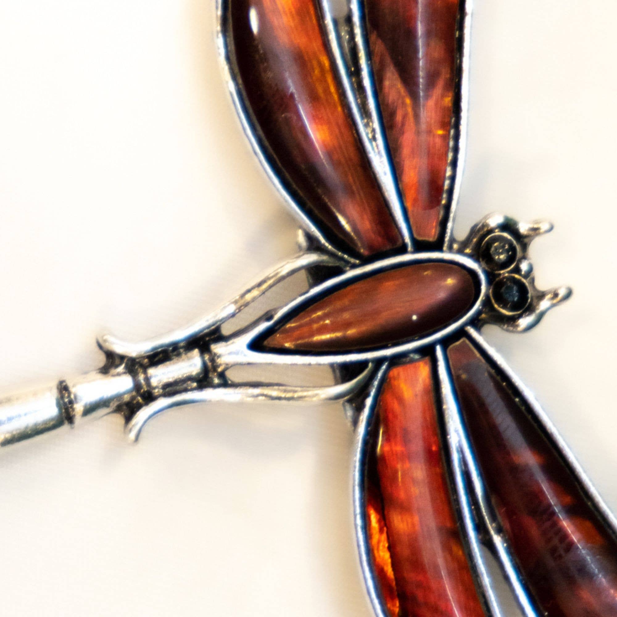 Axcessorize - Vente Broches - Broche à épingle en forme de libellule2