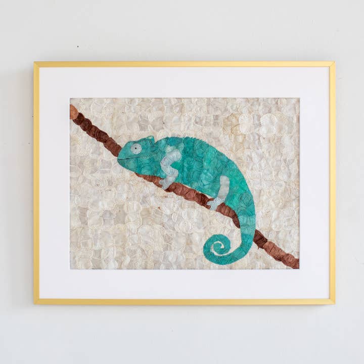 Tanana Madagascar - Wholesale Tapestry/Textile - Mulberry Silk Chameleon1