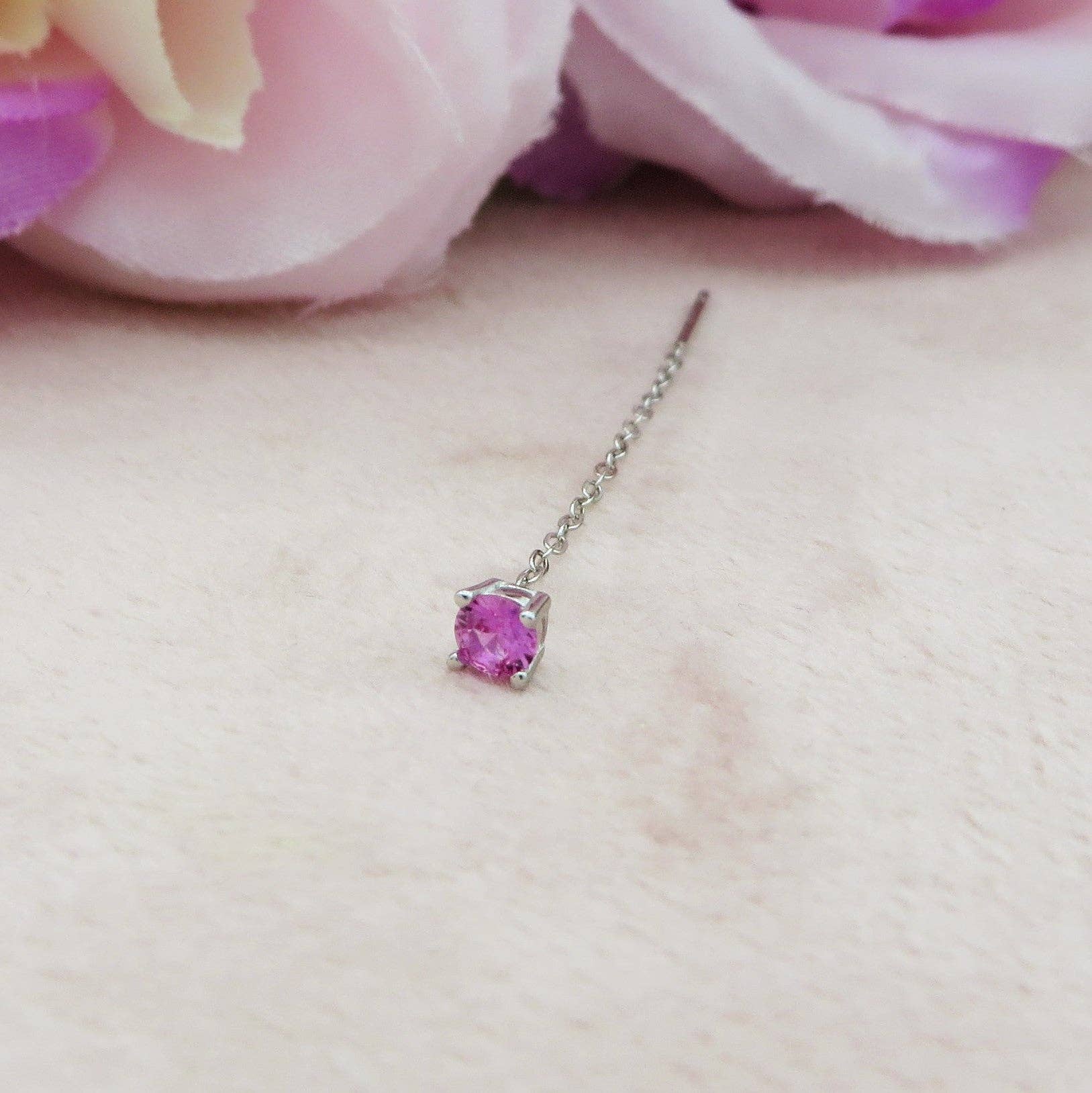 Daemon srls - Vente Boucles d'oreille uniques - SHINY ~ Boucle d’oreille pendante en argent 925 avec point de lumière en zirconium cubique - glissante1