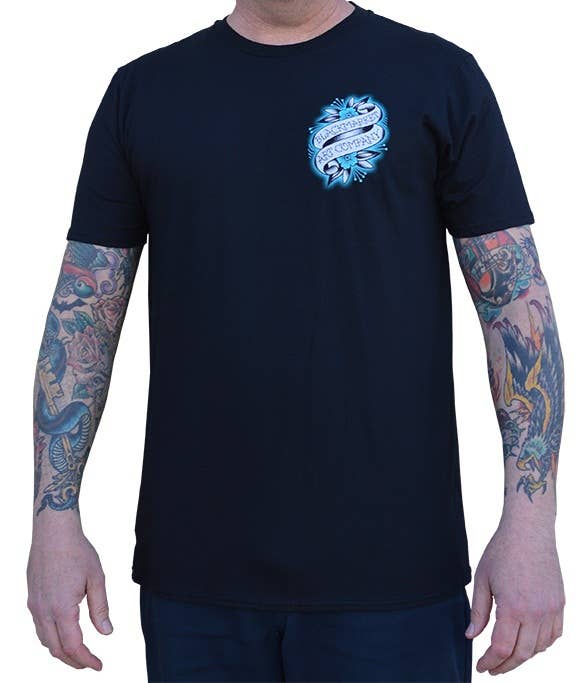 Noir Panthère Tatouée - T-shirt Graphique pour Homme en vente sur Faire1