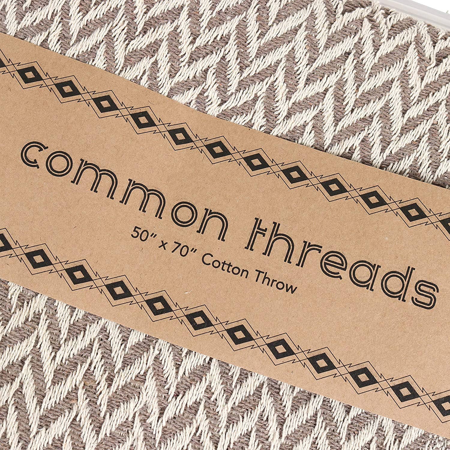 Arkwright Home - Wholesale Throw Blanket - Throw Blanket, Patterned Cotton with modern design8