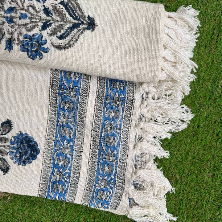 GYPSY STUDIO - Wholesale Throw Blanket - Traditional Hand Block Printed Handloomed Throw Blanket4