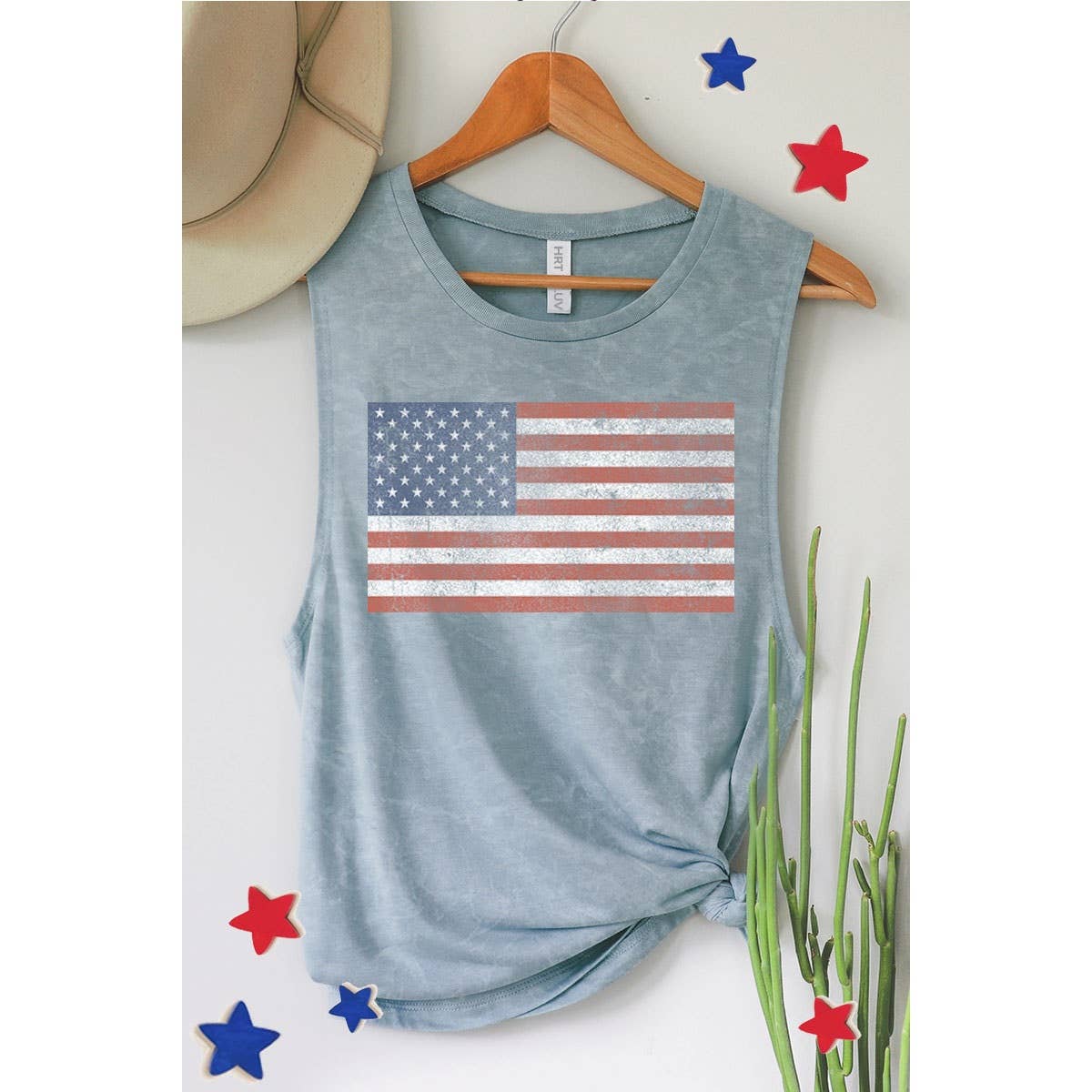 HRTandLUV - Wholesale Tank Top - Women's - VINTAGE AMERICAN FLAGS GRAPHIC TANK TOP2