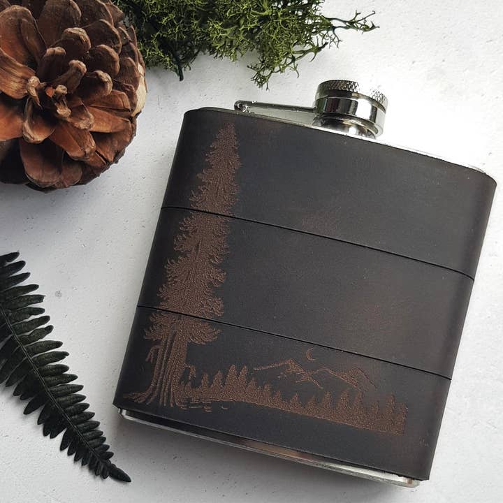 Bergmann bei Nacht Lederflasche für den Großhandel von Hord